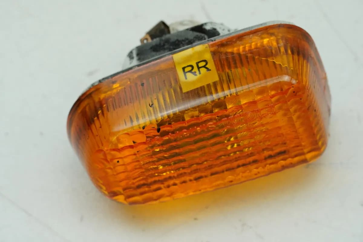 Royal Enfield Himalayan Blinker Glas Fassung Gehäuse rechts hinten