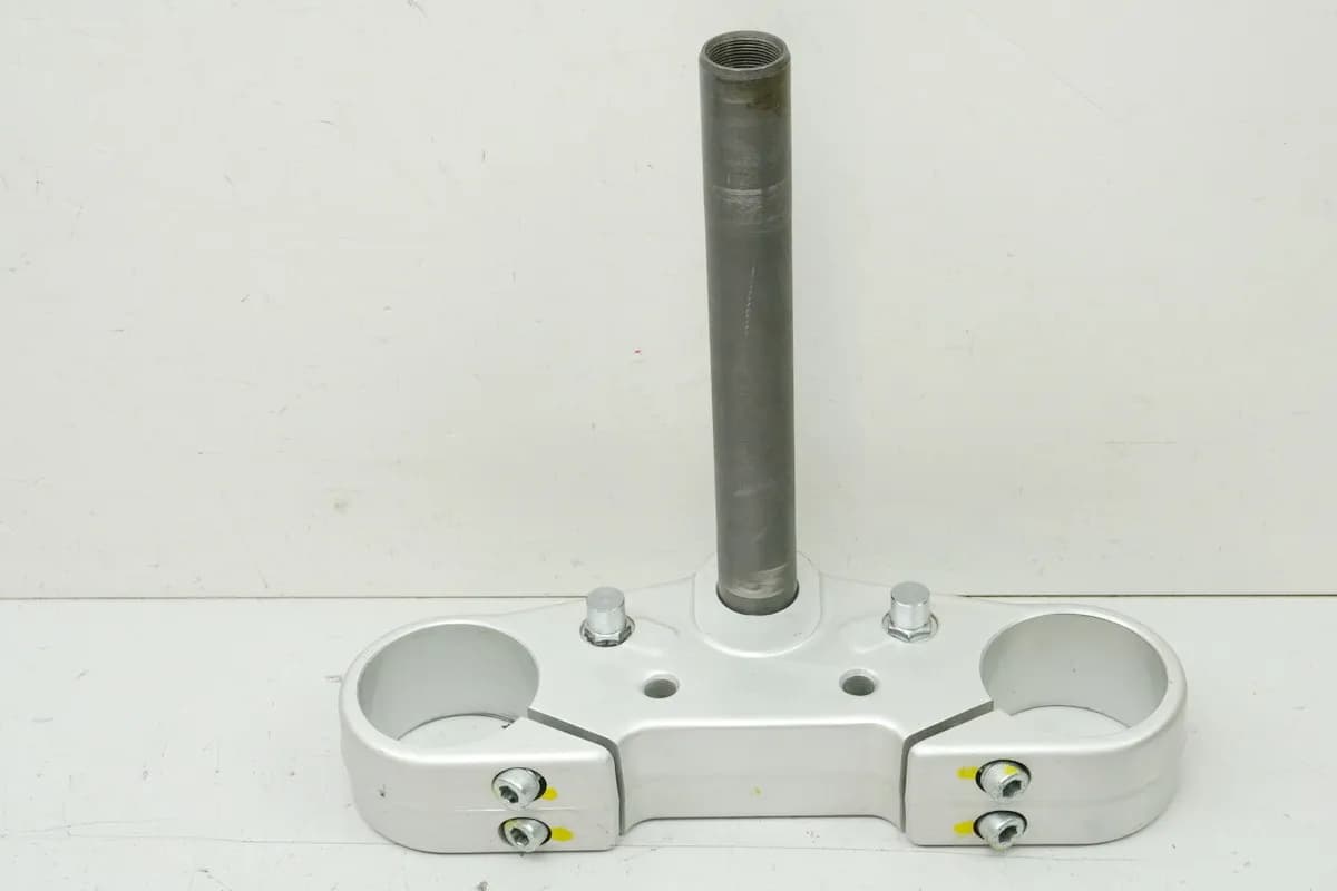 APRILIA RS 125 RS4 ZD4TW Gabelbrücke unten (für Gabelholm Gabel Standrohr)