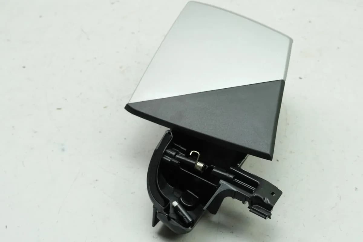 Honda NSS 125 AD JF69 Forza Abdeckung Staufach links Deckel Klappe Cover Staubox