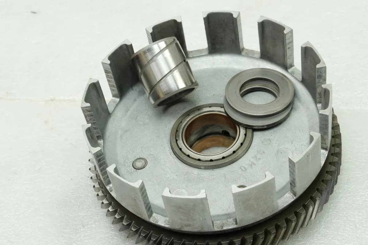 YAMAHA RD 250 1A2 Kupplungskorb Kupplung Clutch Basket (für Motor)