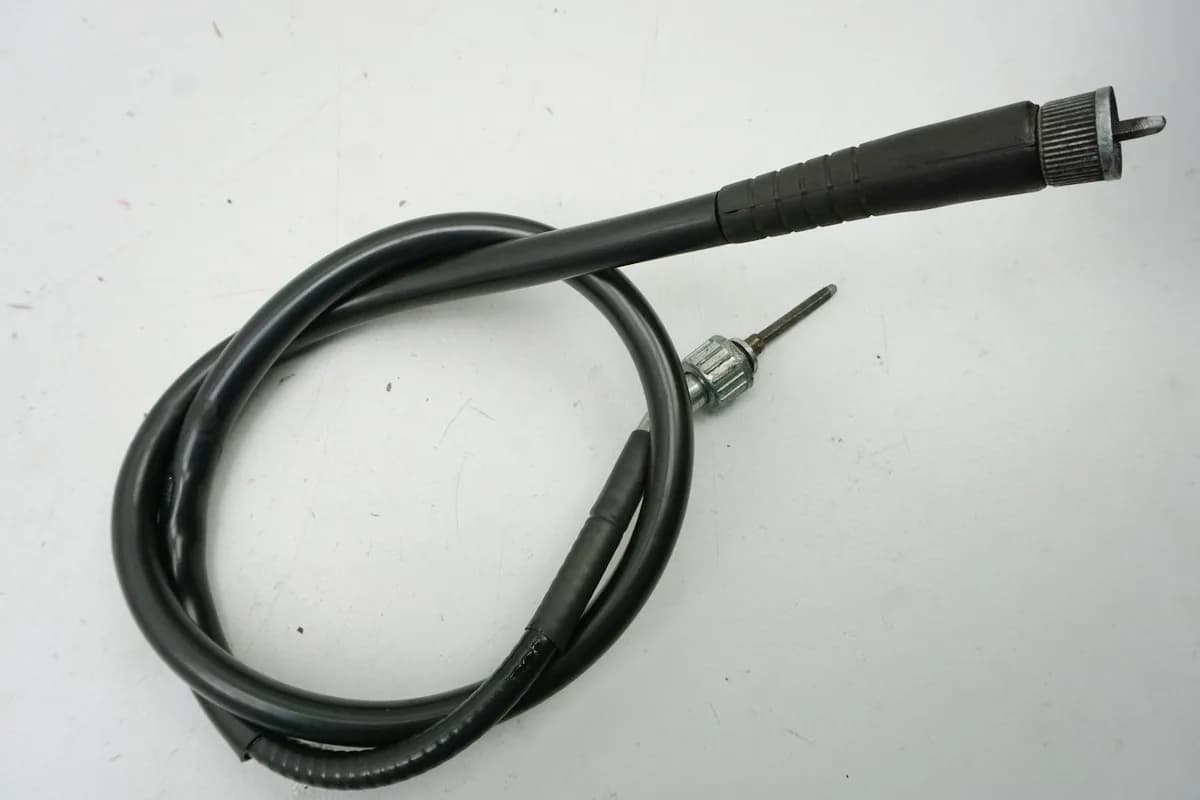 SUZUKI UH 125 BP BURGMAN K2-K6 Tachowelle für Tacho Cockpit