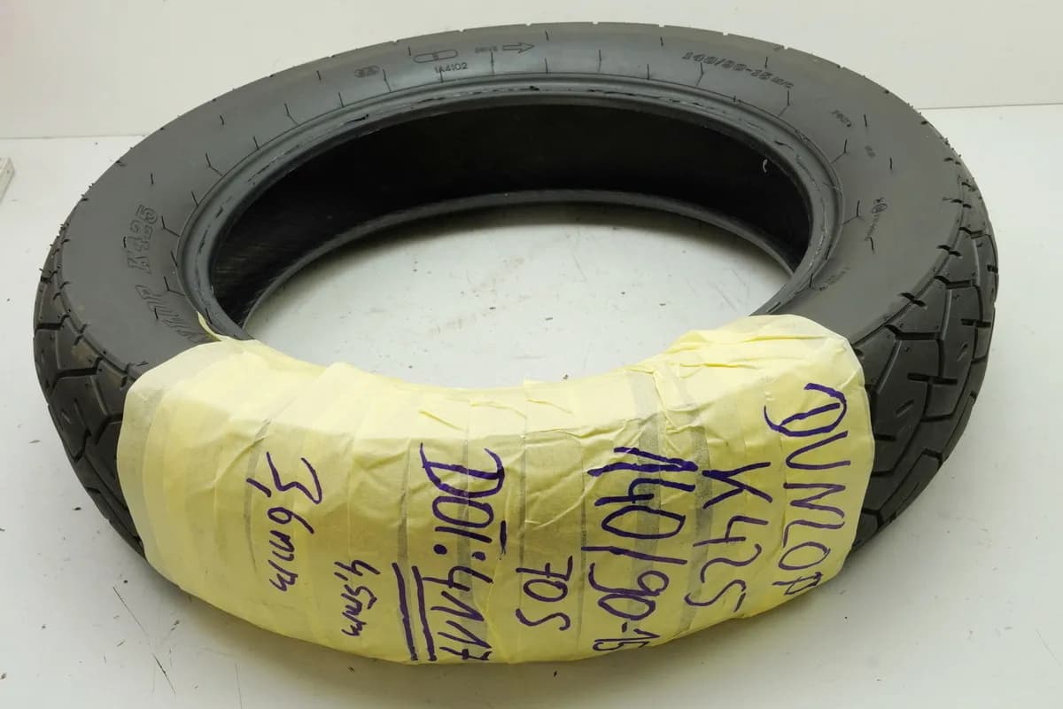 Dunlop K 425 140/ 90 15 (70S) Reifen Hinterrad (z.B. für Kawasaki EL 250)
