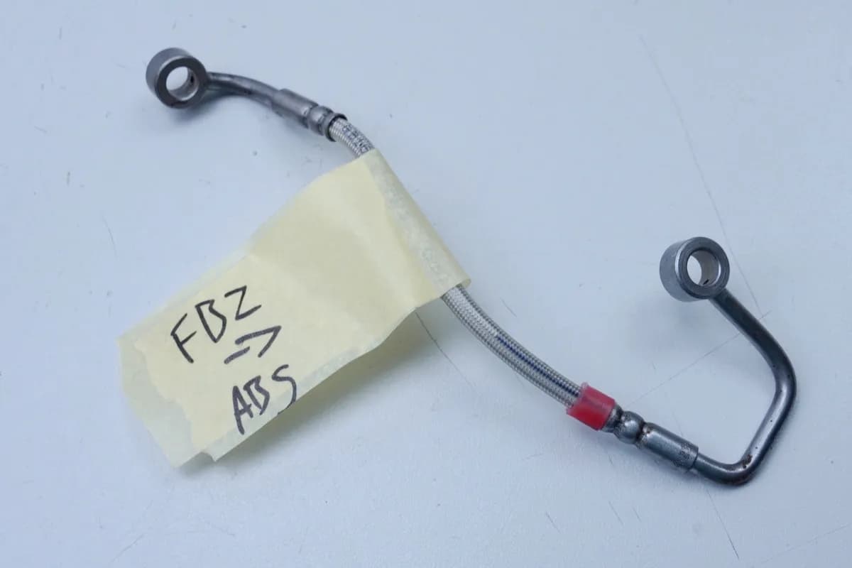 Royal Enfield Himalayan Bremsleitung hinten ABS Pumpe --> Fußbremszylinder