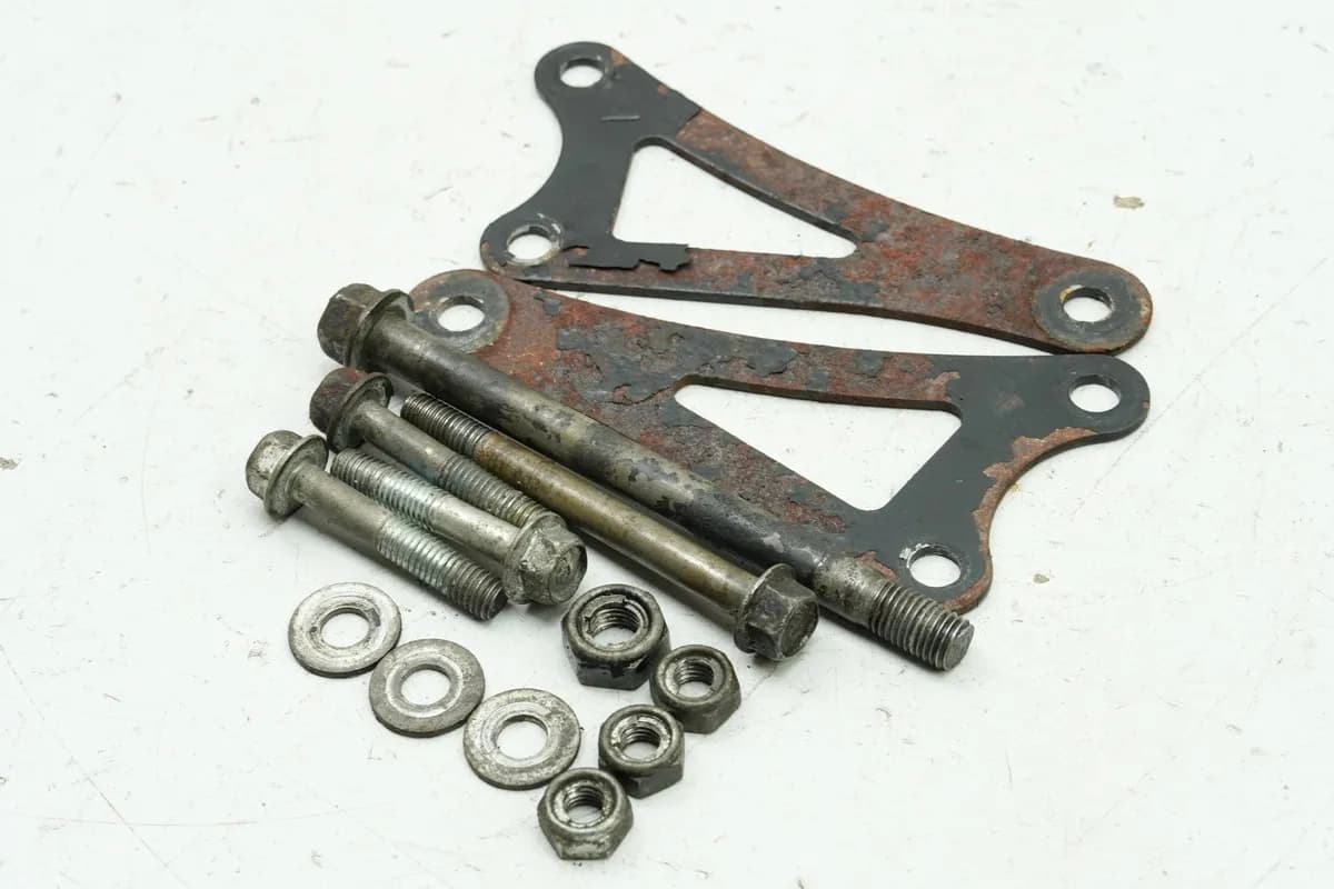 YAMAHA TDR 125 3XE Belgarda Halterung Motor Halteplatte Motorhalter Schrauben