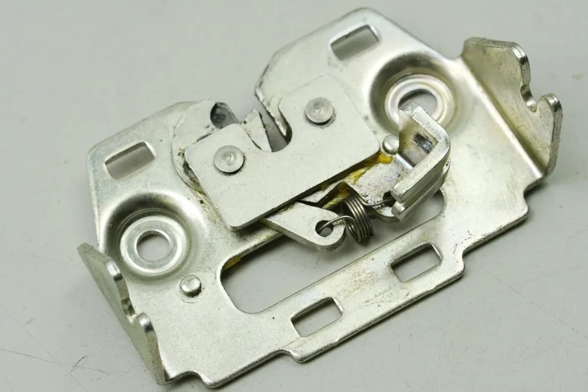 Honda NSS 125 AD JF69 Forza Verriegelung Sitzbank Scharnier Öffner Verschluß