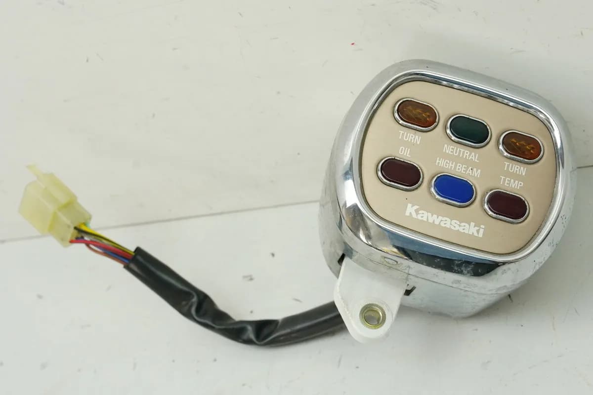 KAWASAKI EN 500 EN 500 A Cockpit Instrumente Kontrollleuchten (für Tacho)
