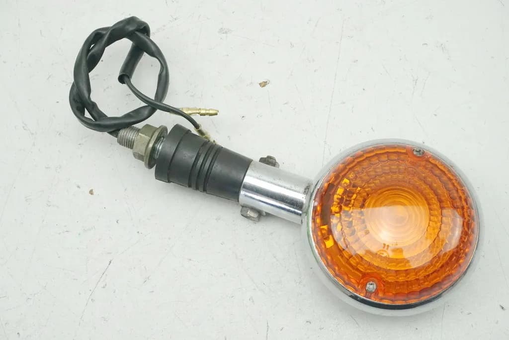 YAMAHA XV 1100 3LP VIRAGO BLINKER RECHTS VORN TURN SIGNAL BLINKERGLAS