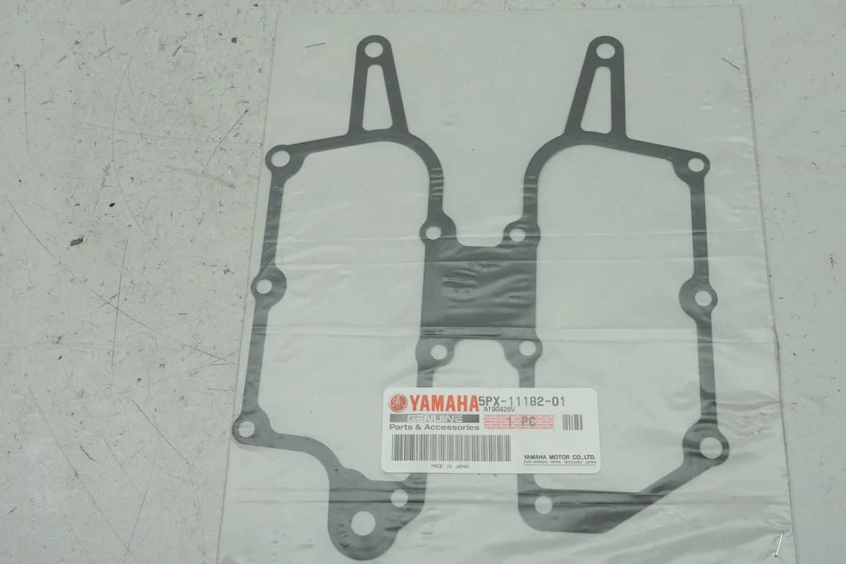 YAMAHA MT01 RP12 RP18 Dichtung Zylinderkopf 2 original (für Motor Deckel) NEU