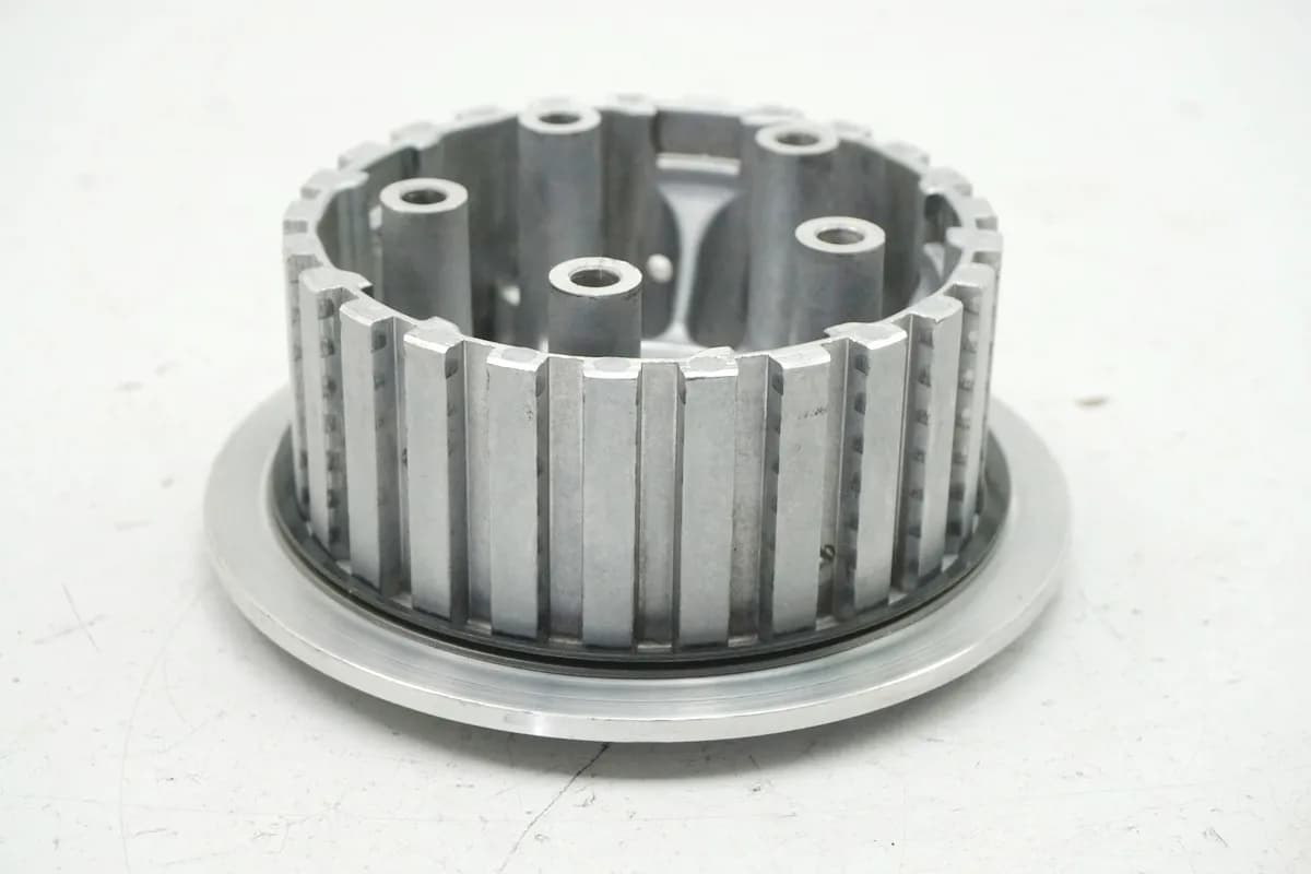 SUZUKI GSX 650 F WVCJ ABS BANDIT Kupplungskorb innen Nabe Kupplung