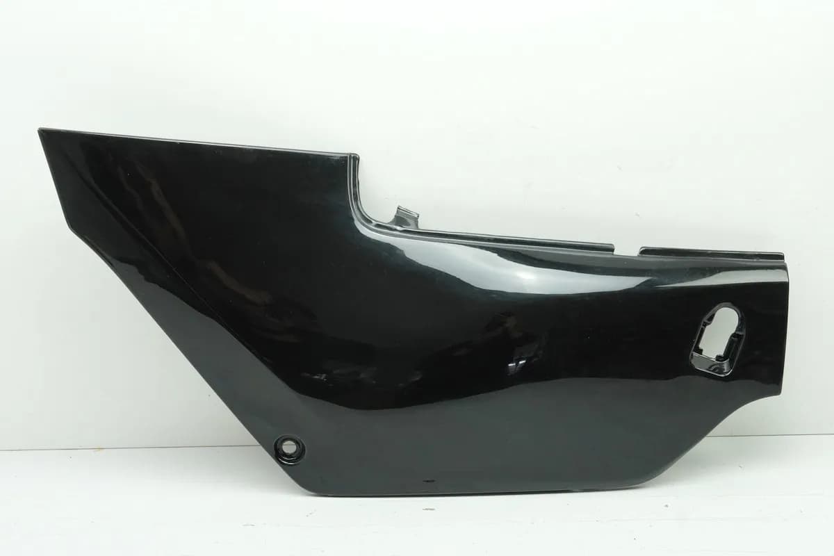 SUZUKI RG 80 GAMMA NC11A Seitendeckel links Abdeckung Cover Verkleidung II