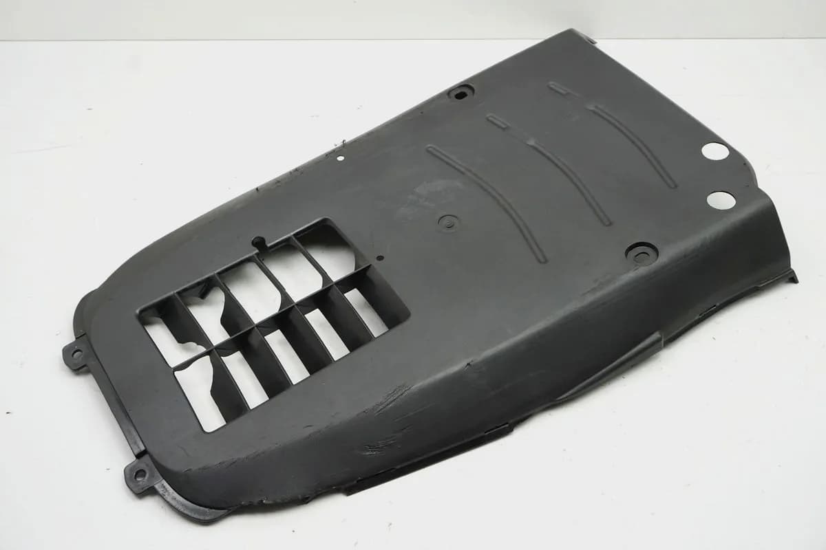 SUZUKI UH 125 BP BURGMAN K2-K6 Verkleidung unten Unterfahrschutz Abdeckung Cover