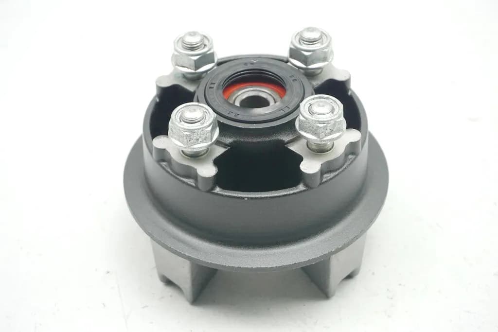 HONDA CBR 125 R JC39 Kettenradträger Aufnahme Kettenrad (für Felge Hinterrad)