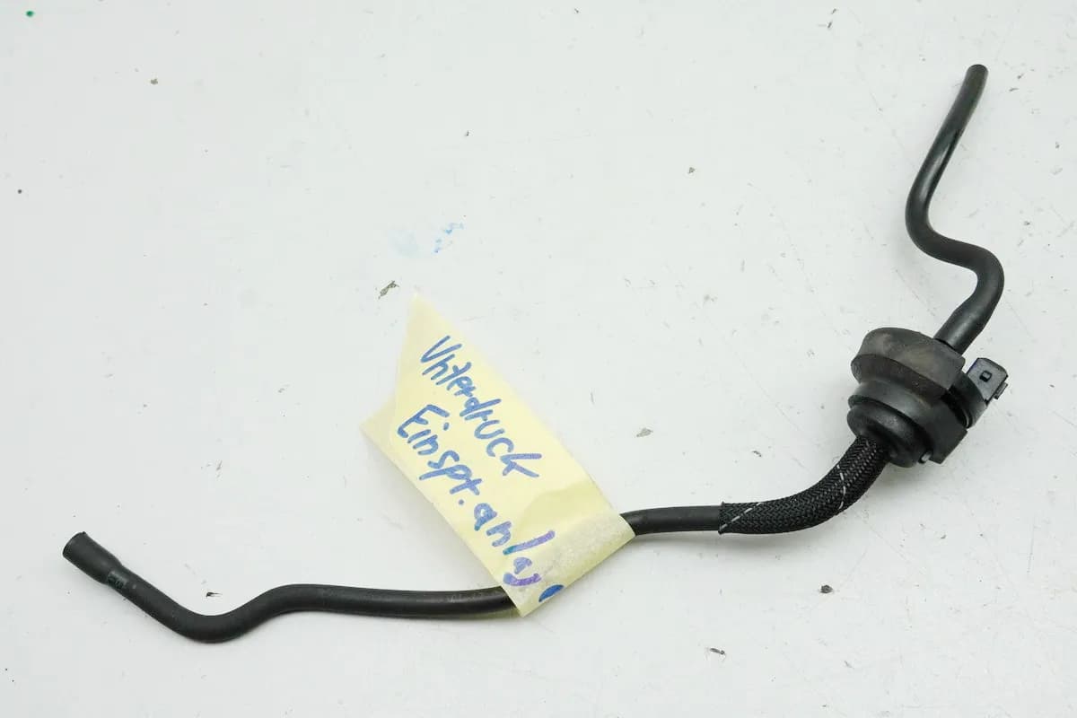 BMW R nine T Urban G/S 0J41 Tankentlüftungsventil Ventil Entlüftung Tank