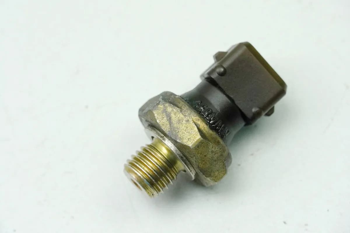 BMW F 650 GS E650G R13 Öldruckschalter (für Motor Ölkreislauf)