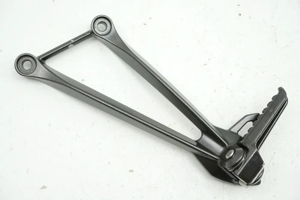 KAWASAKI ZX-6R ZX600R Fußrastenanlage Sozius links Halter Fußraste Halteplatte