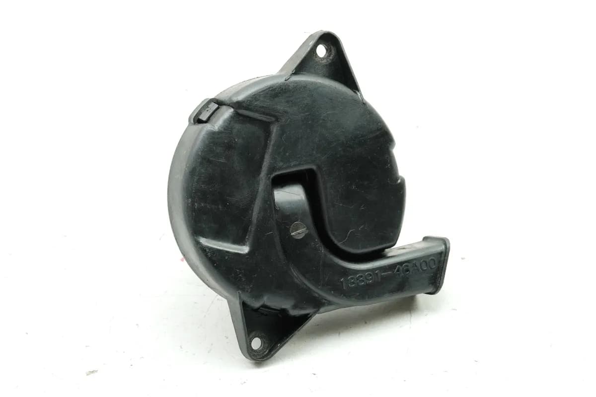 SUZUKI RG80 GAMMA NC11A Deckel Airbox Halter Luftfilter Gehäuse Luftfilterkasten