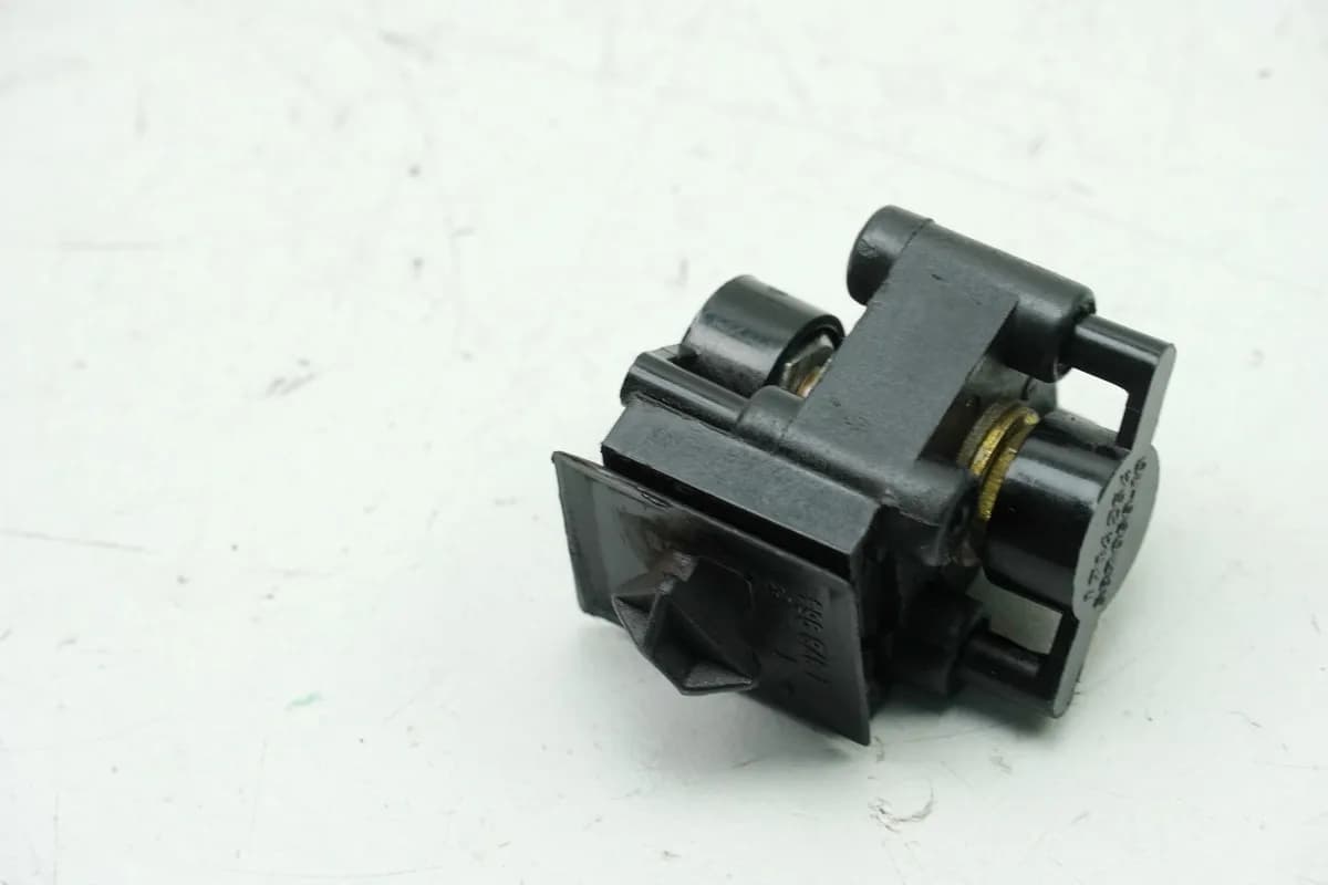 BMW F 650 GS E650G R13 Verbinder Kabel Halter Stützpunkt B Kontakt Klemme