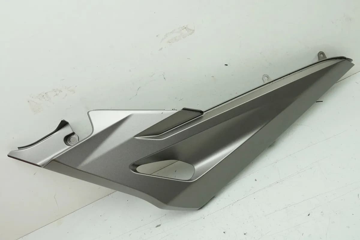 Honda NSS 125 AD JF69 Forza Bugverkleidung rechts Abdeckung Cover Blende Spoiler