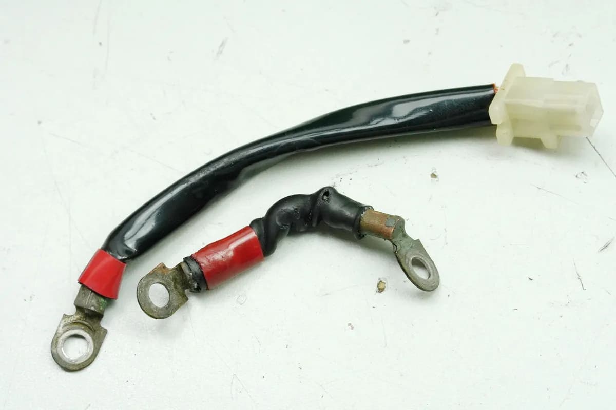 HONDA CB 250 G CB250G Kabel Starterrelais Anschlußkabel (für Kabelbaum) 74-77