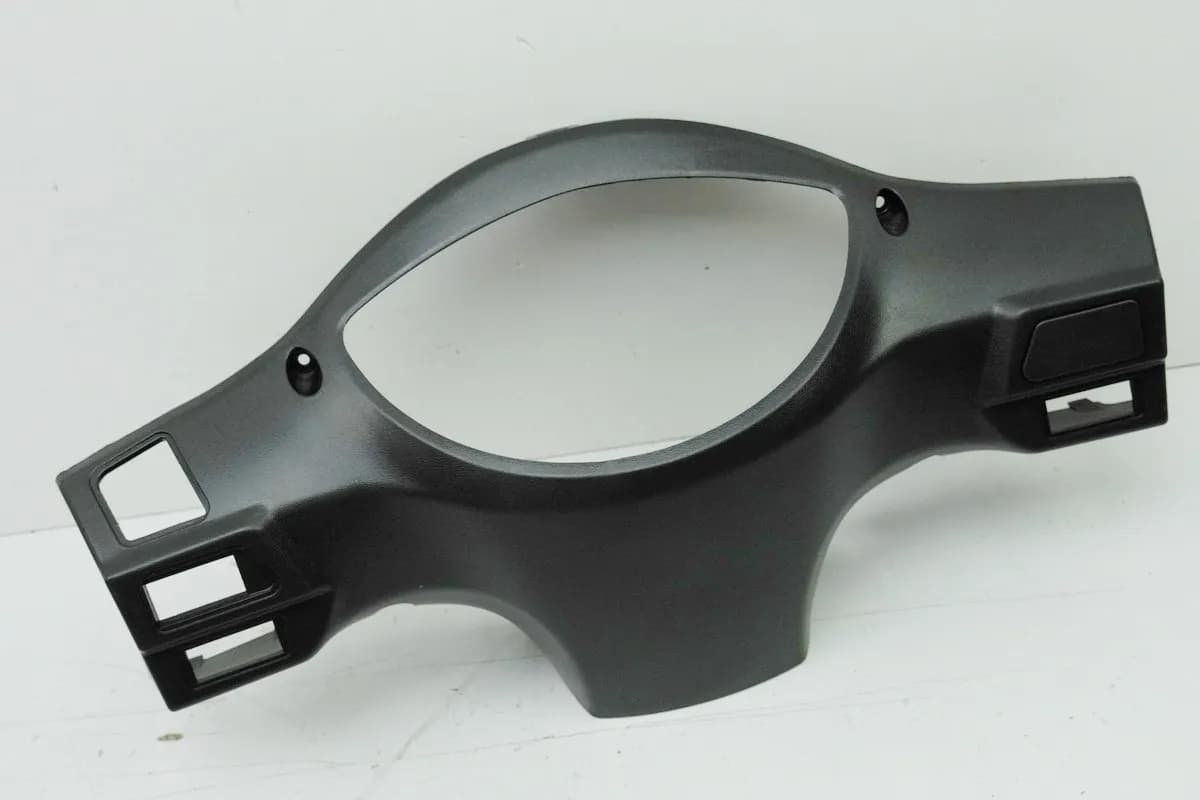 SYM Jet 4 50 AD05W8 Verkleidung Lenker Cover Cockpit Tacho Blende NUR 781 km