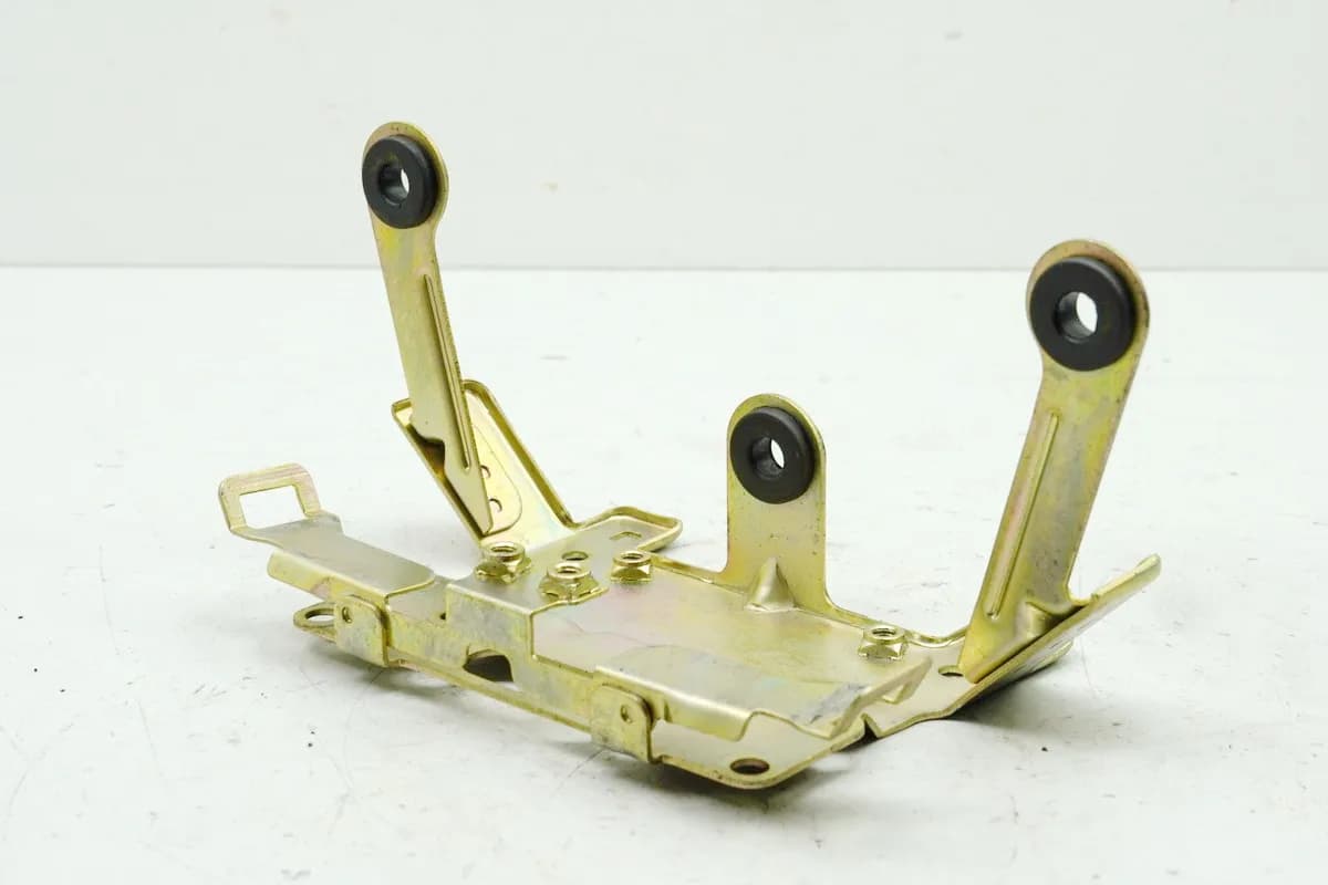 YAMAHA GTS 1000 4BH Halter Rücklicht Aufnahme Träger Lampe