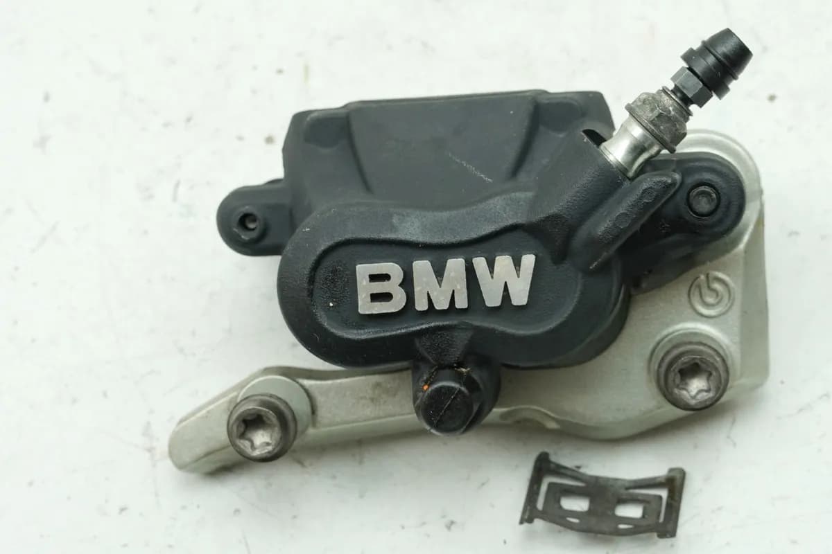 BMW R nine T Urban G/S 0J41 Bremssattel hinten Bremszange Bremskolben