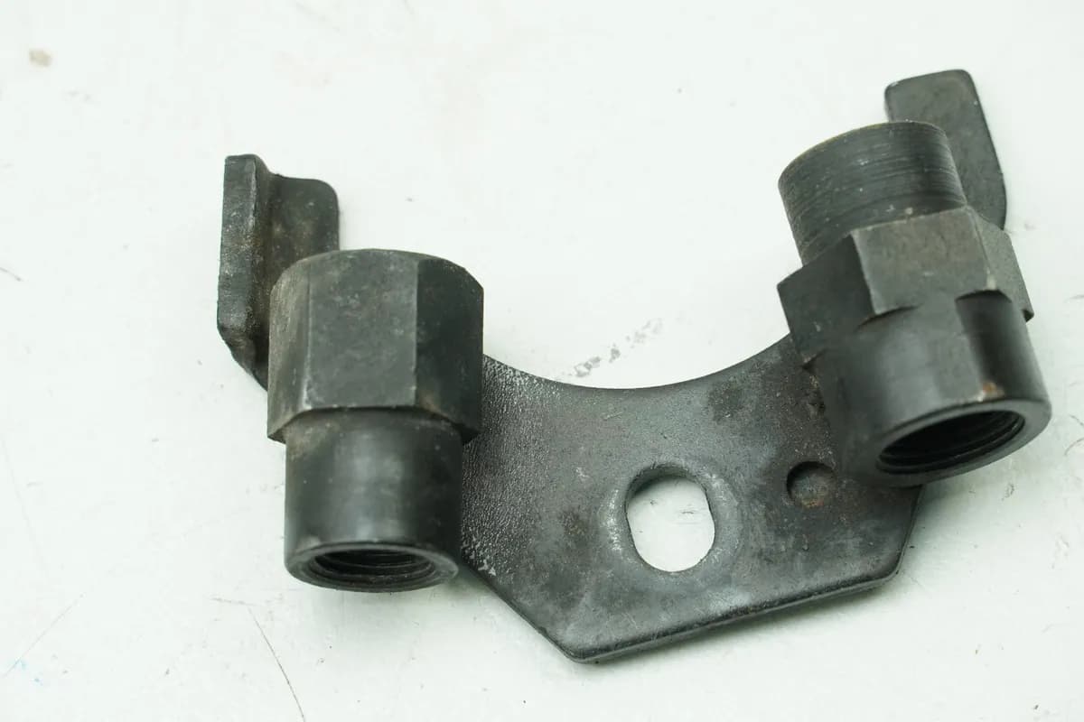 BMW F 650 GS E650G R13 Verteiler für Bremsleitung vorn Bremsverteiler
