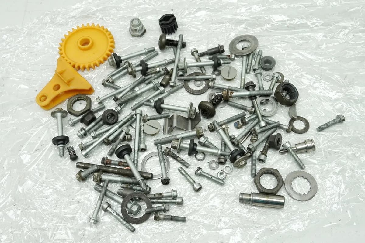 BMW F 650 GS E650G R13 Schrauben Kleinteile (für Motor Motorgehäuse Motordeckel