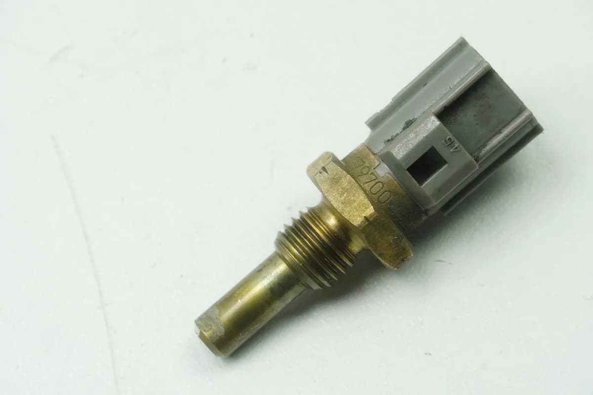 YAMAHA TDM 900 RN08 Temperaturfühler Sensor Wasser Wassertemperatursensor