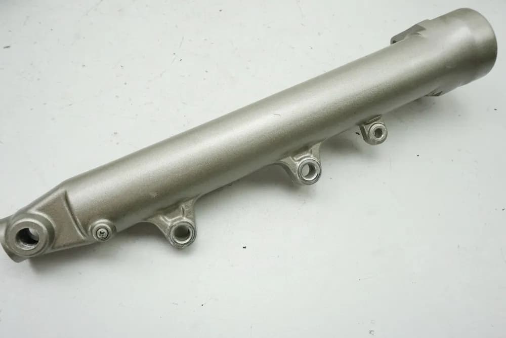 YAMAHA FZR 600 R 3HE Tauchrohr links Gabelfuß Gabeltauchrohr