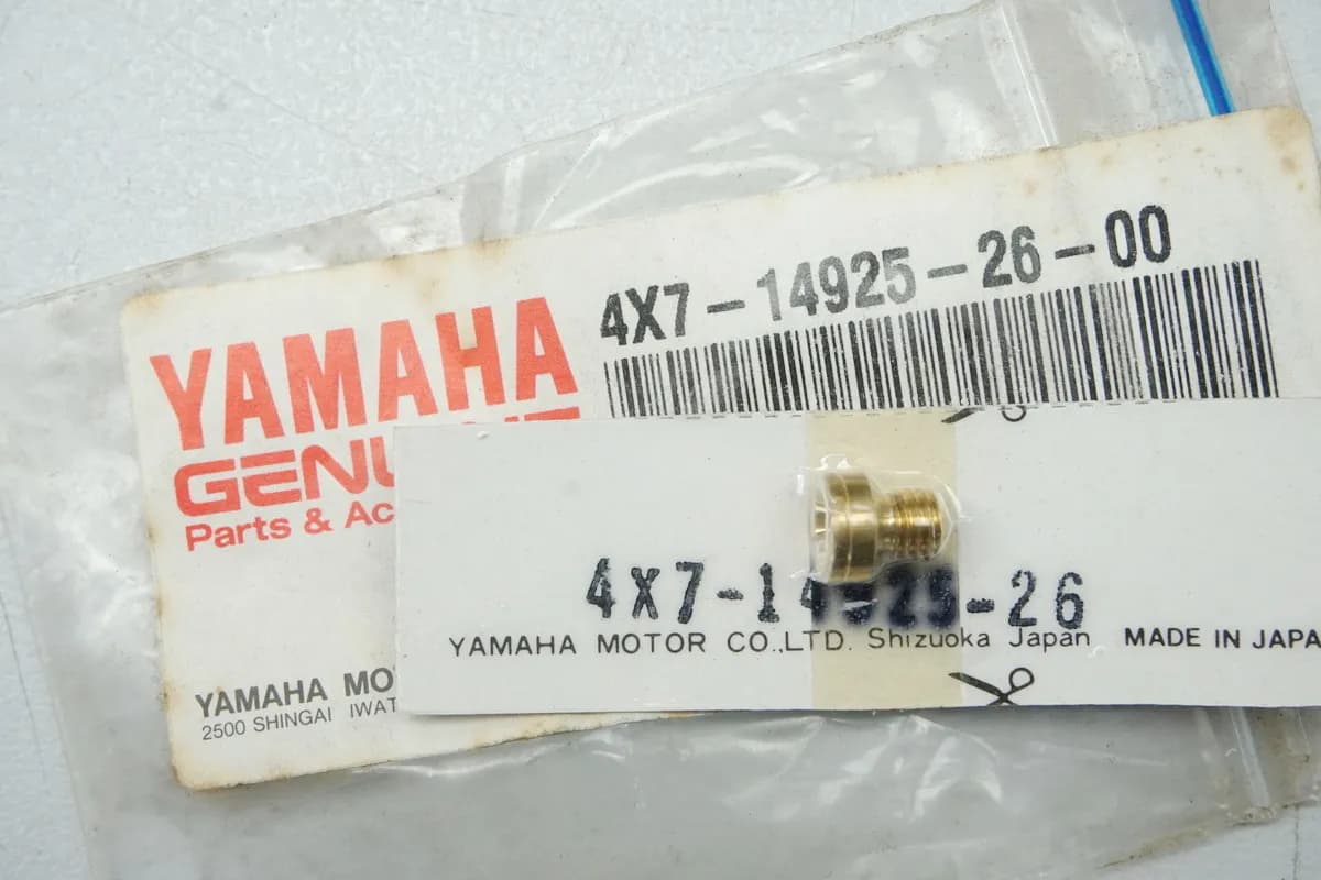 Yamaha Vergaserdüse Vergaser Hauptdüse original 4X7-14925-26 - NEU