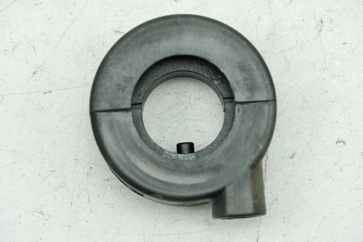 HONDA SH 125 JF23 Gehäuse Gasgriff Halter Umlenkrolle