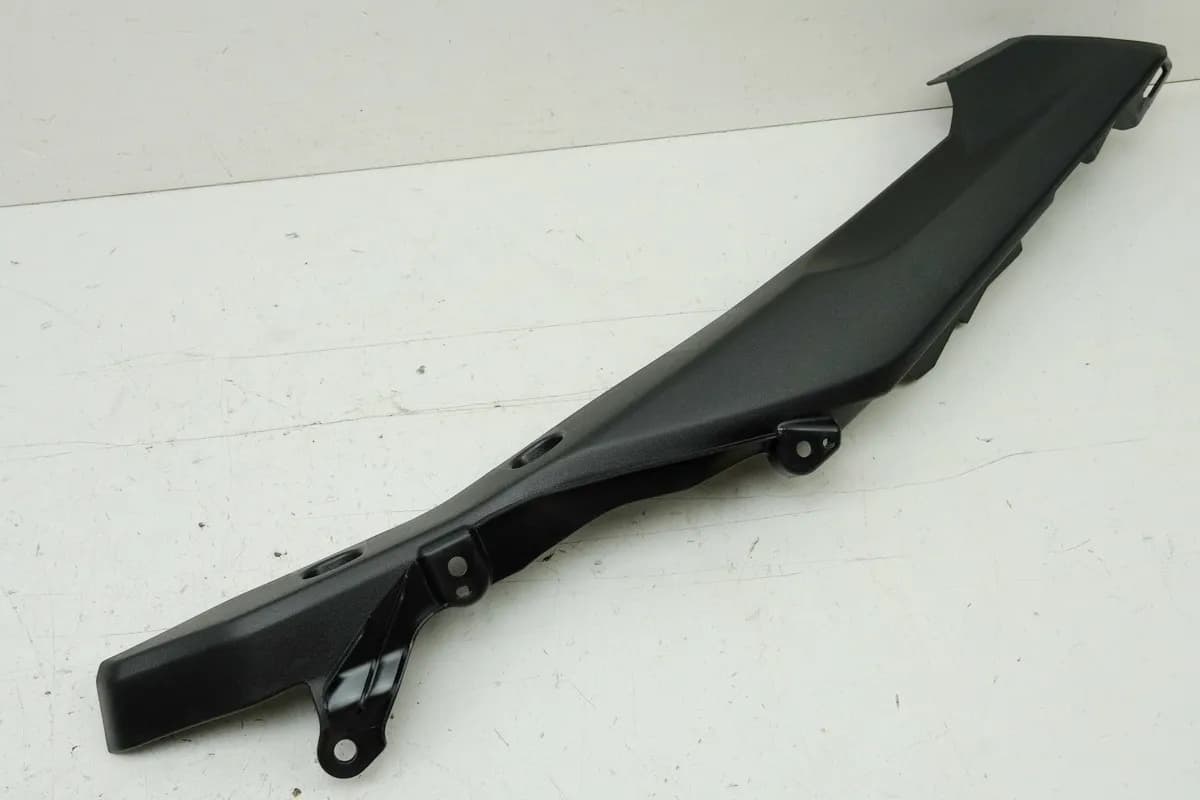 YAMAHA MTN 1000 MT-10 RN78 Heckverkleidung rechts Abdeckung Heck Seitendeckel