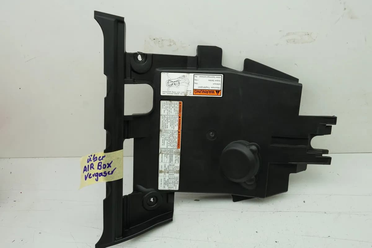 SUZUKI AN 400 WVAU BURGMAN Verkleidung Helmfach Deckel Cover Abdeckung K1 K2