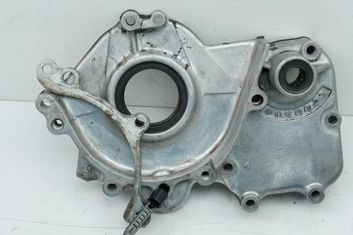 HONDA CBR 1000 SC24 Motordeckel links Cover Getriebe Motor 11368-MS2-870