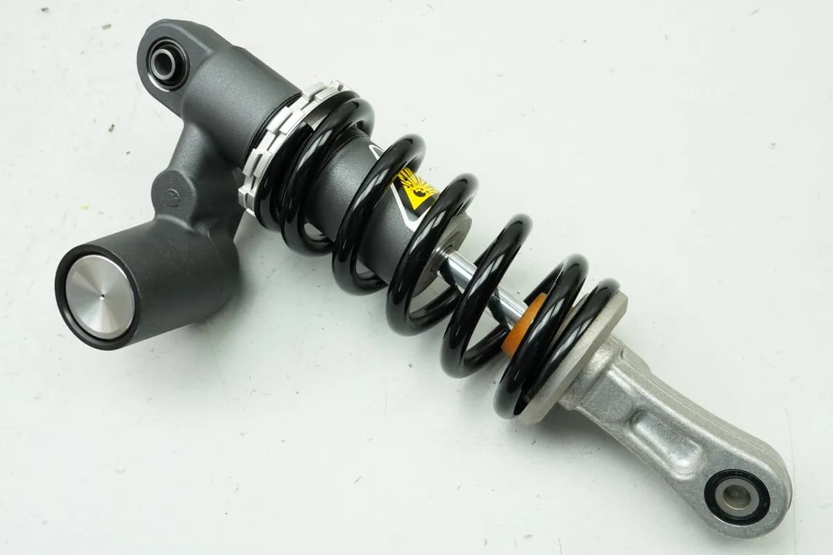 YAMAHA MTN 1000 MT-10 RN78 Federbein original Stoßdämpfer Shock Absorber 4550 km