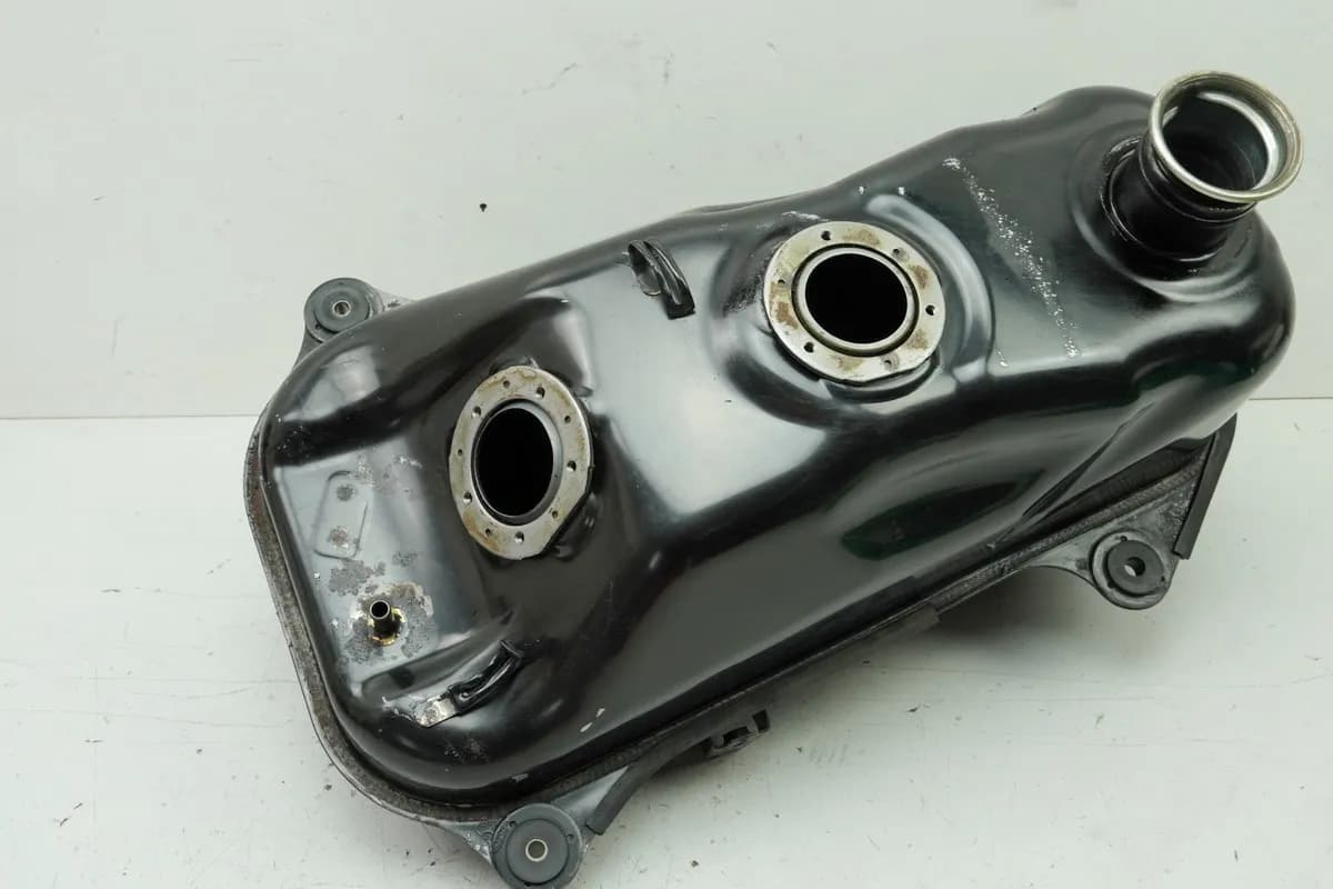 SUZUKI AN 400 WVAU BURGMAN Tank Kraftstofftank Benzintank Fuel rostfrei K1 K2