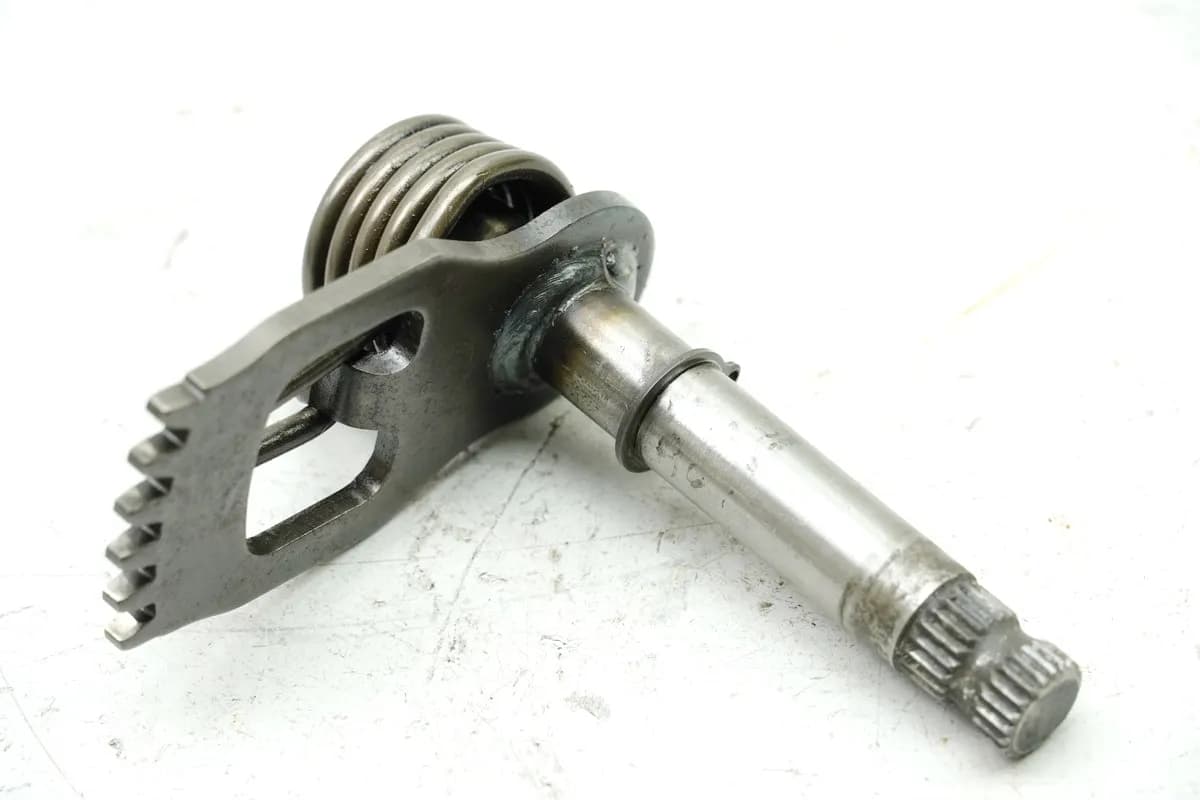 SUZUKI LS 650 NP41A/ B SAVAGE Schaltwelle Getriebe (für Schalthebel Motor)