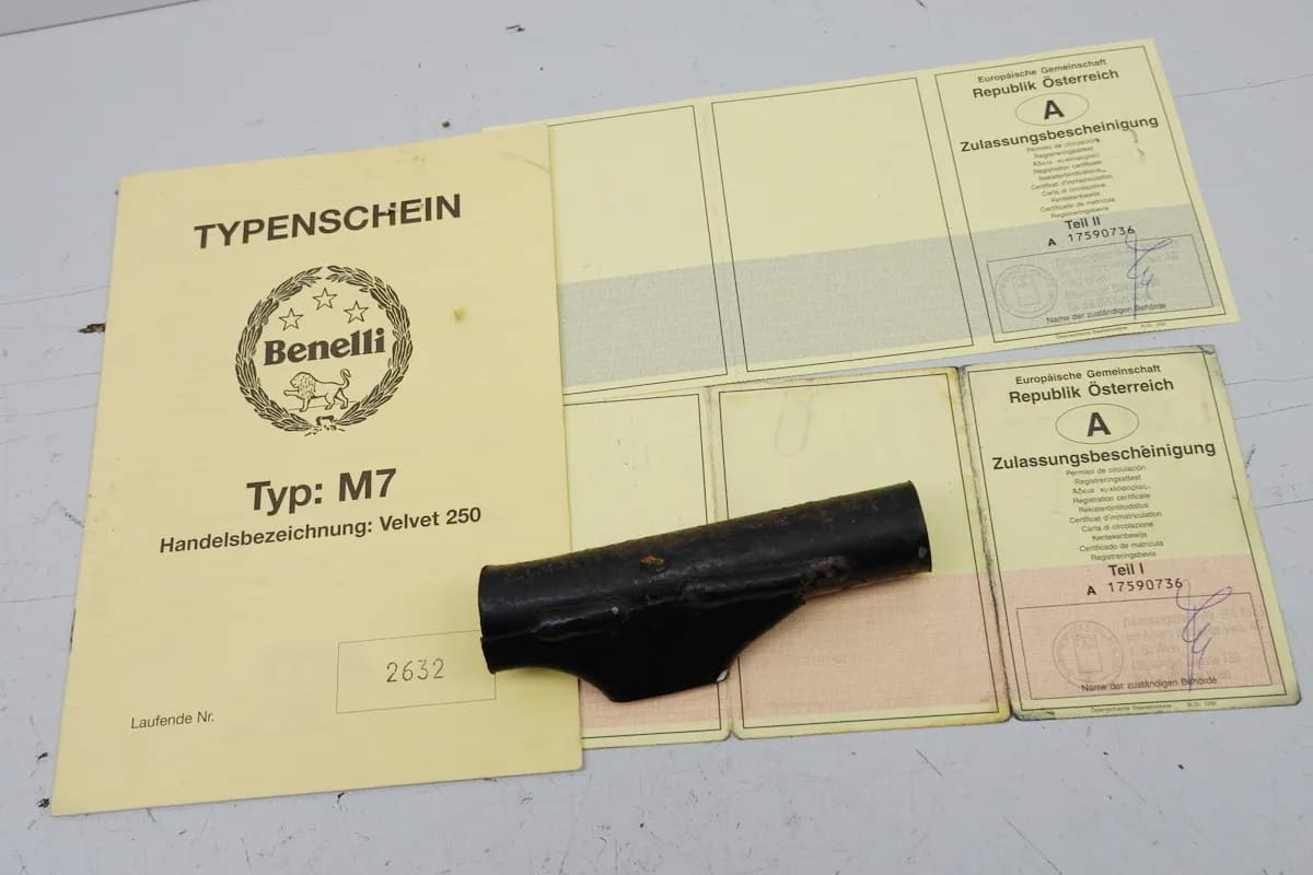 BENELLI VELVET 250 LC M7 Rahmen & österreich. Typenschein Rahmenkopf Dokumente