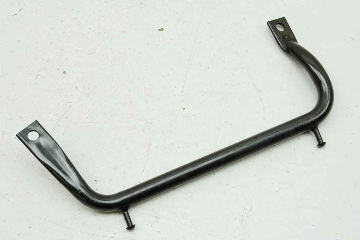 SUZUKI GSX 600 F AJ Strebe rechts Halter Heck Griff Haltegriff Halterung