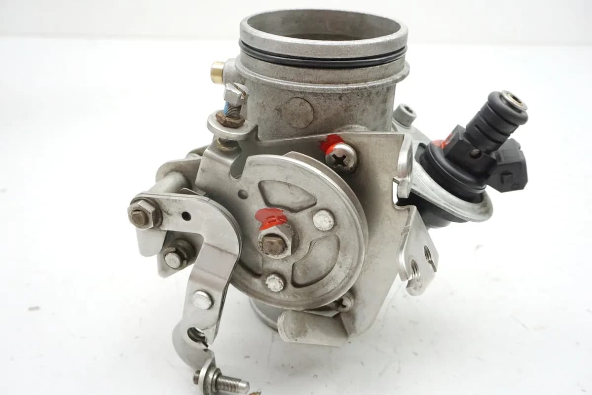 BMW R 850 R 259 Einspritzanlage links Drosselkörper Einspsritzdüse Injection