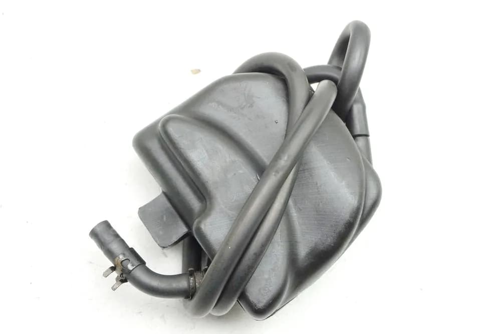 SUZUKI VS 750 VR51A INTRUDER Kühlmittelbehälter Ausgleichsbehälter Kühler Kühlmittel