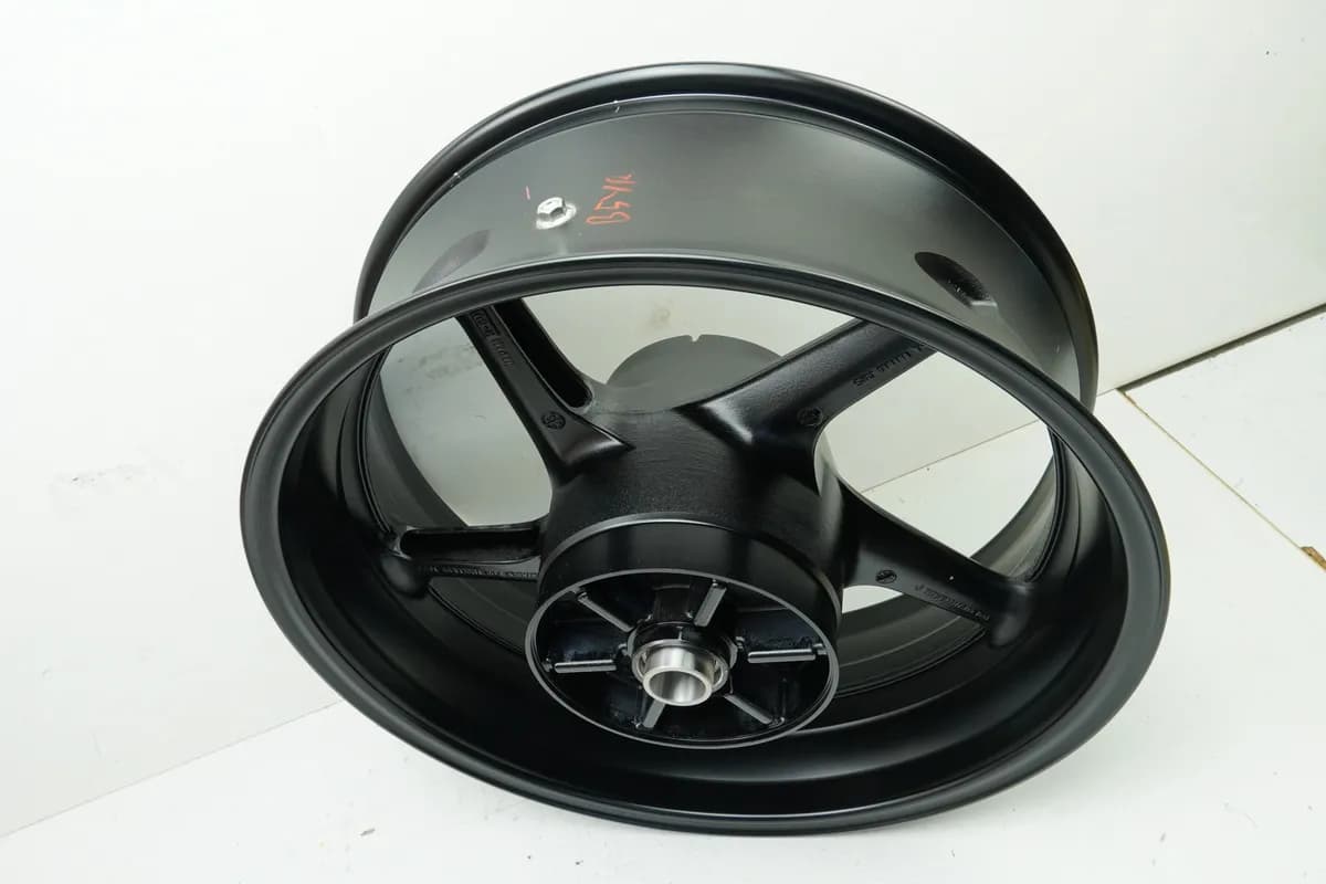 YAMAHA MTN 1000 MT-10 RN78 Felge hinten Hinterrad Hinterradfelge J17 x MT 6.00