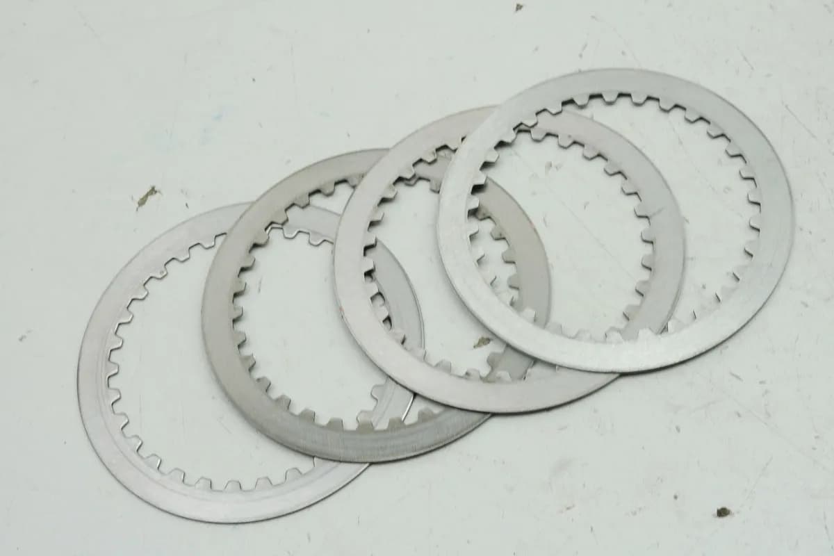 HONDA CB 125 R JC91 Stahlscheiben Kupplung Metallscheiben (für Motor 20865 km)