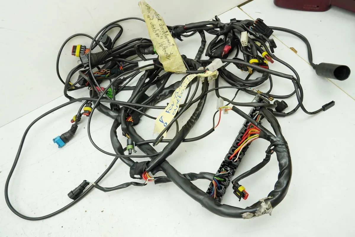 MOTO GUZZI California 1100 EV KD Kabelbaum Hauptkabelbaum Kabelstrang für Motor