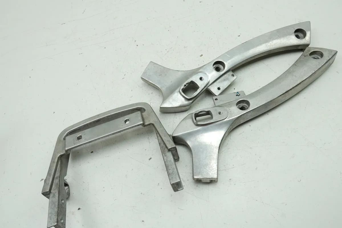 KAWASAKI VN 750 A-D Vulkan Twin Rückenlehne Griff Halter Strebe Blinker Fender