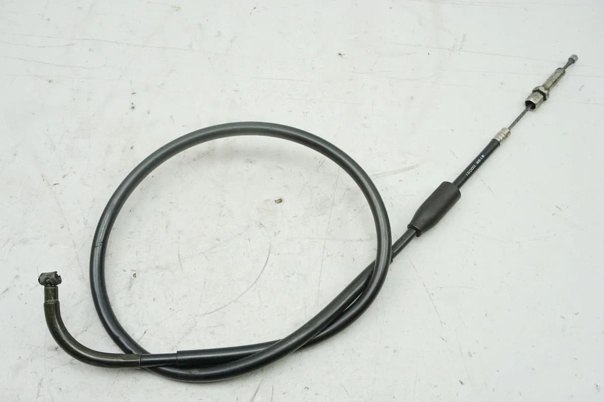 SUZUKI GSX 600 F GN72B Kupplungszug Kupplungsseil - 26444 km