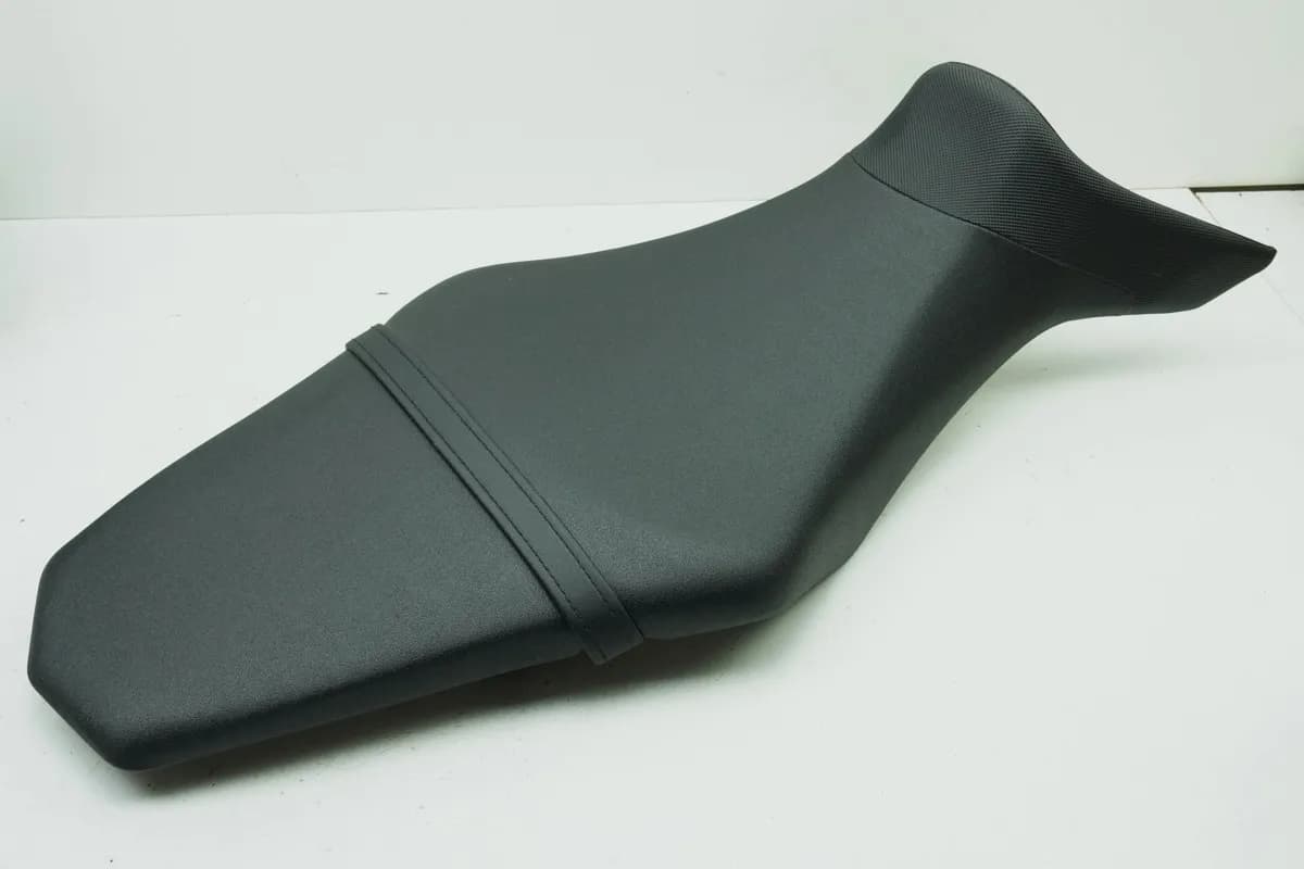 YAMAHA MT09 RN29 - Sitzbank Sitz original 1RC-24730-00 13-16