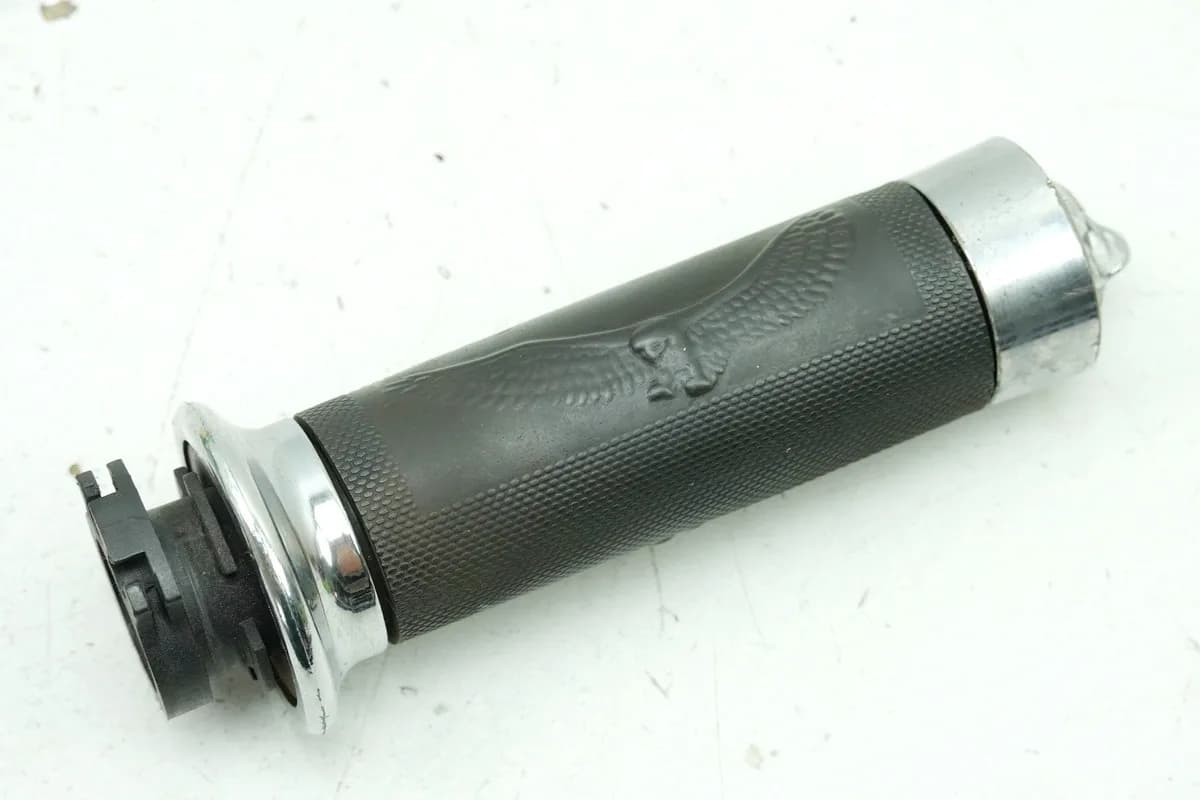 KAWASAKI VN 750 A-D Vulkan Twin Gasgriff Griff Griffgummi