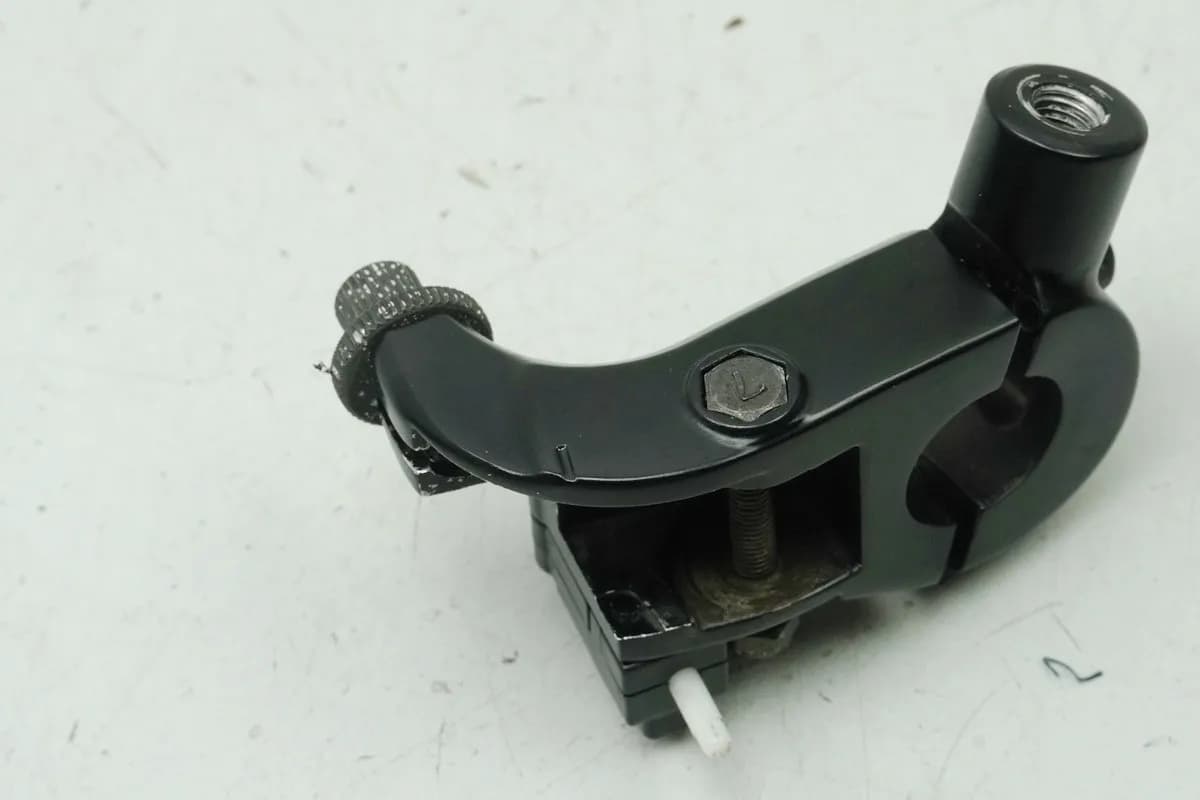 KAWASAKI Z 650 ER650HA2 Kupplungsarmatur Halter Kupplungshebel Kupplungsschalter